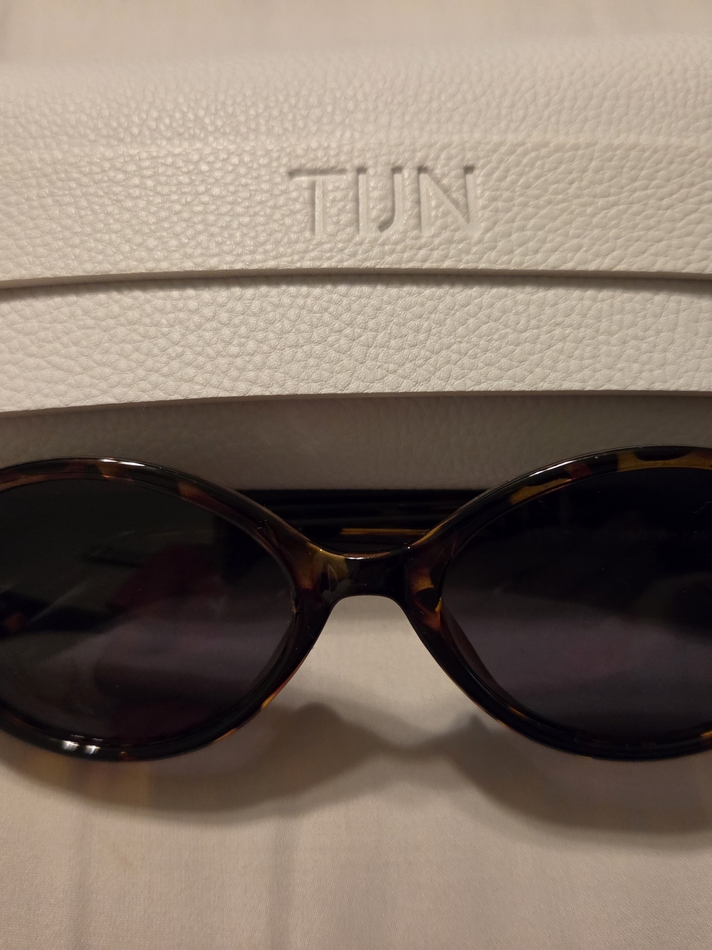 Women's TIJN Tortoiseshell Oval Sunglasses - Brown Lenses